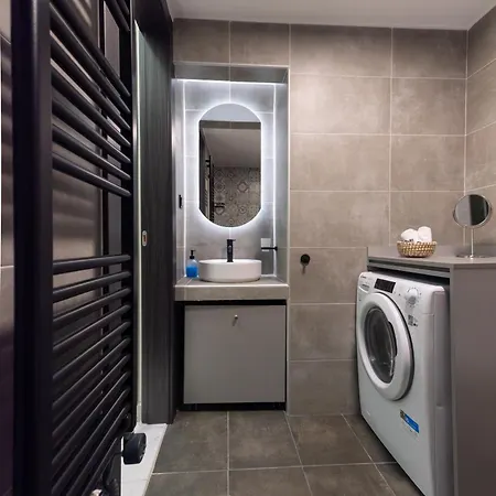 Mondeus Inn Luxury Suites Δ1&Δ2 *