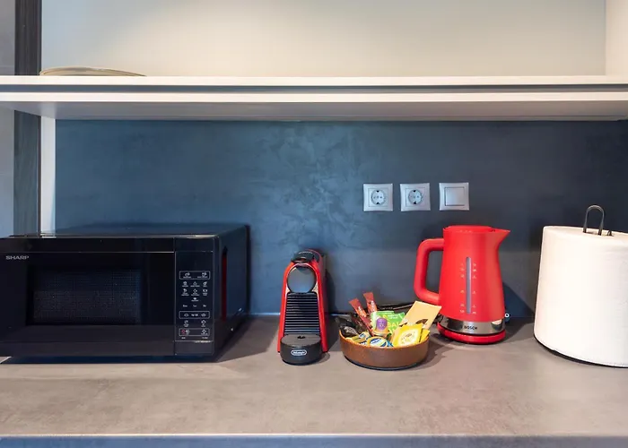 Mondeus Inn Luxury Suites Δ1 & Δ2 *