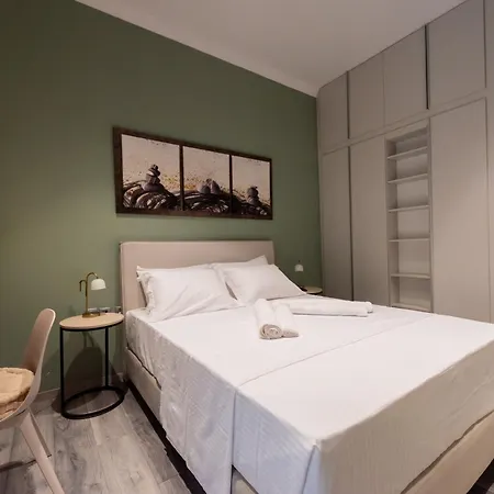 Mondeus Luxury δ1 & δ2 Apartman