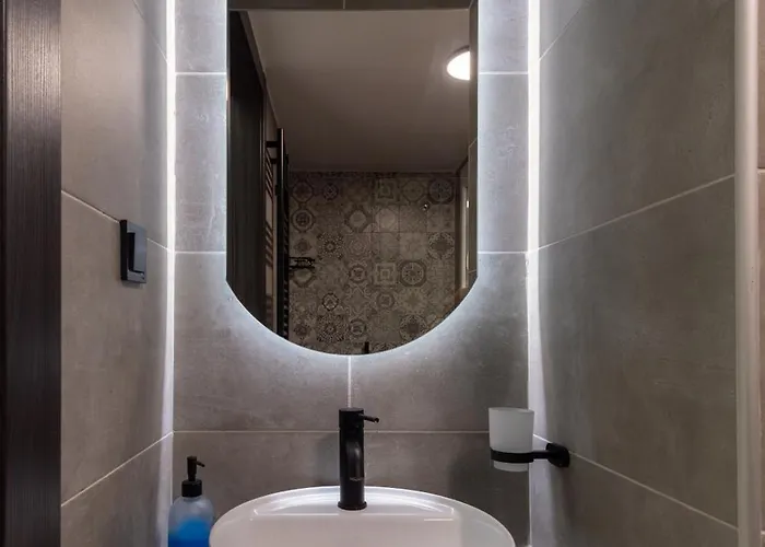 Mondeus Luxury δ1 & δ2 * Thessaloniki